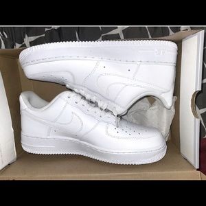 White Airforce ones WOMAN SIZE 10.